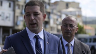 Gjuriç: Albin Kurti, ujk me lëkurë qengji Gjuriç: Albin Kurti, ujk me lëkurë qengji