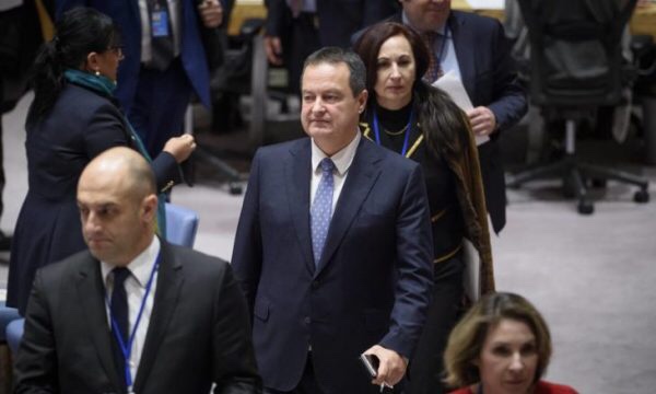 Ivica Daçiç: Gana tërheq njohjen e Kosovës Ivica Daçiç: Gana tërheq njohjen e Kosovës