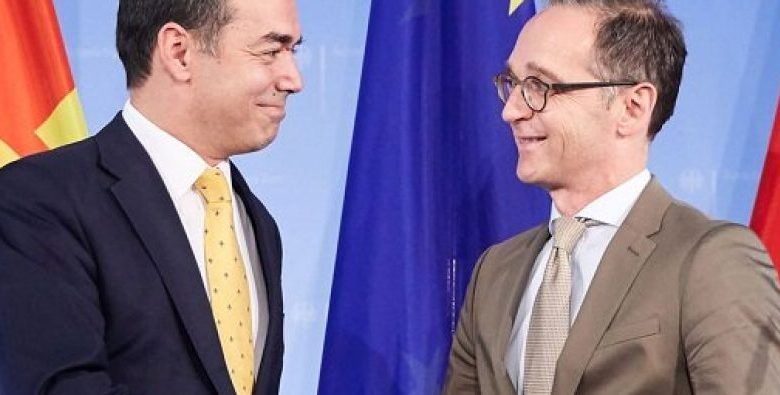 Maqedonia e Veriut, apel Gjermanisë: Na ndani nga Shqipëria për negociatat Maqedonia e Veriut, apel Gjermanisë: Na ndani nga Shqipëria për negociatat