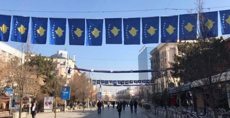 Raportet Kosovë-Shqipëri dhe si shikohet bashkimi në dy anët e kufirit Raportet Kosovë-Shqipëri dhe si shikohet bashkimi në dy anët e kufirit