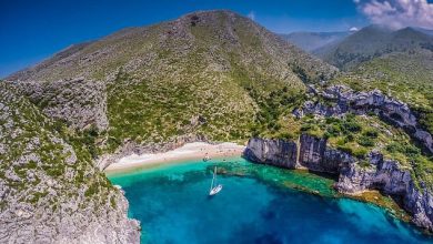 FOTO/ Agjencia e njohur britanike promovon Shqipërinë: Një nga vendet që duhet vizituar në 2020