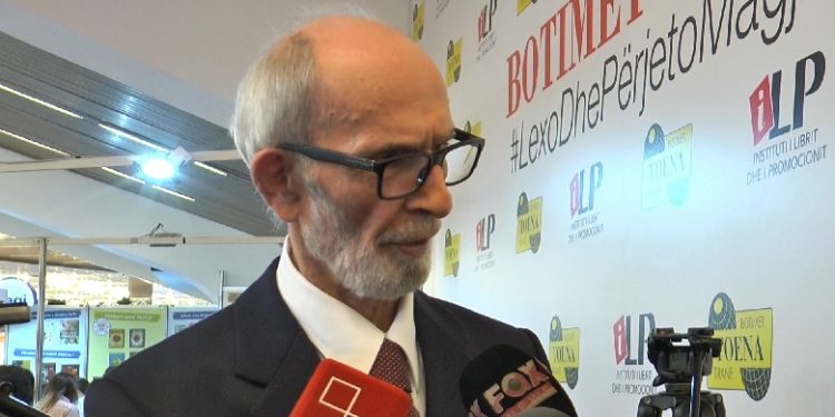 Debati Rama-Kurti për Shengenin Ballkanik, Rexhep Qosja: Bashkëpunoni në të mirë të Shqipërisë dhe Kosovës Debati Rama-Kurti për Shengenin Ballkanik, Rexhep Qosja: Bashkëpunoni në të mirë të Shqipërisë dhe Kosovës