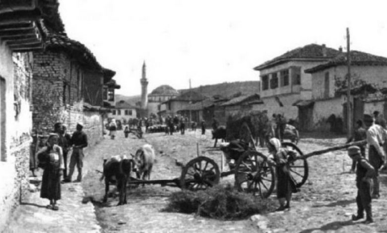 Sa banorë kishte Kosova në vitin 1905 dhe çfarë religjioni kishin ata? Sa banorë kishte Kosova në vitin 1905 dhe çfarë religjioni kishin ata?
