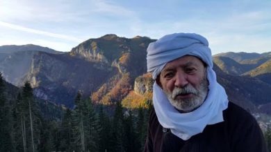 “Boll na prin’ karajfilat”, Çun Lajçi mesazh Albin Kurtit: Mos u bëj narcist, bëj koalicion me LDK-në e udhëhiq Kosovën “Boll na prin’ karajfilat”, Çun Lajçi mesazh Albin Kurtit: Mos u bëj narcist, bëj koalicion me LDK-në e udhëhiq Kosovën