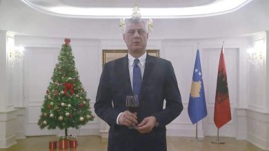 Spahiu: Flamuri shqiptar në Presidencë është tradhti kombëtare! Spahiu: Flamuri shqiptar në Presidencë është tradhti kombëtare!