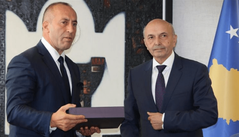 Skenari i qeverisë së re në Kosovë/ AAK e Haradinajt merr zv.kryeministrin dhe 4 ministri Skenari i qeverisë së re në Kosovë/ AAK e Haradinajt merr zv.kryeministrin dhe 4 ministri