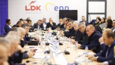 Kosova bëhet gati për qeverinë e re, zbulohen emrat e disa prej ministrave që pretendojnë të marrin poste Kosova bëhet gati për qeverinë e re, zbulohen emrat e disa prej ministrave që pretendojnë të marrin poste