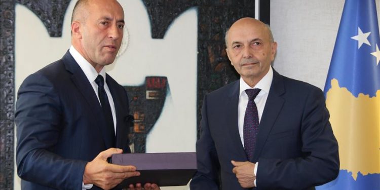 Haradinaj: Marrëveshja me LDK-në e kryer, s’ka asnjë detaj tjetër Haradinaj: Marrëveshja me LDK-në e kryer, s’ka asnjë detaj tjetër