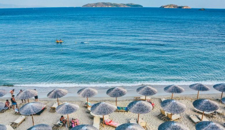 Bëni testin, nuk ka festa, jo radhë në bare…Italia dhe Greqia gati për turistët, po Shqipëria? Bëni testin, nuk ka festa, jo radhë në bare…Italia dhe Greqia gati për turistët, po Shqipëria?