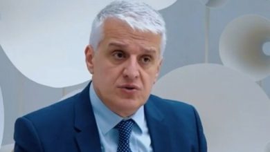 Akuzat ndaj Thaçit e Veselit, apeli i Majkos: Kosova mori goditje të fortë, veprimi e reagimi që na duhet Akuzat ndaj Thaçit e Veselit, apeli i Majkos: Kosova mori goditje të fortë, veprimi e reagimi që na duhet