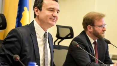 Kurti: Kështu u mundua Vuçiq t’ia mbushte mendjen Trumpit për Kosovën Kurti: Kështu u mundua Vuçiq t’ia mbushte mendjen Trumpit për Kosovën