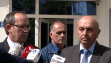 Qeveria e re në Kosovë, Avdullah Hoti zbulon numrin e ministrave (Më i lartë se i qeverisë Kurti) Qeveria e re në Kosovë, Avdullah Hoti zbulon numrin e ministrave (Më i lartë se i qeverisë Kurti)