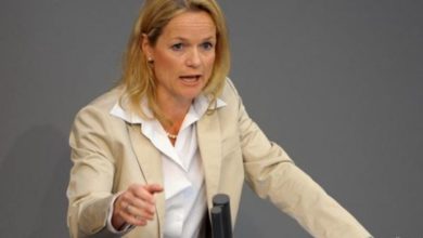 Von Cramon: E paligjshme të hysh në territorin e Kosovës e të lidhësh policët si kriminelë