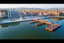 Qytezës së 84 liqeneve i mungojnë 10 mijë turistë Qytezës së 84 liqeneve i mungojnë 10 mijë turistë
