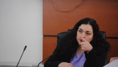 Vjosa Osmani: Pse u fshehën donacionet nga Serbia që nga viti 2016 (Foto) Vjosa Osmani: Pse u fshehën donacionet nga Serbia që nga viti 2016 (Foto)