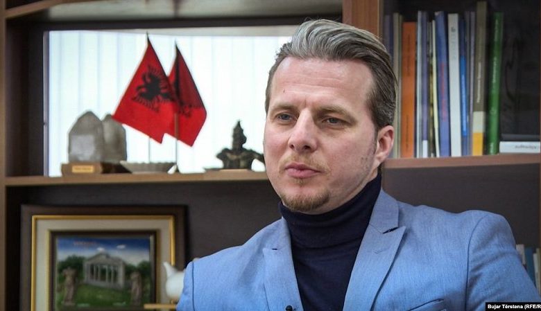 Shqiprim Arifi: Ja pse më shkarkoi Aleksandër Vuçiç