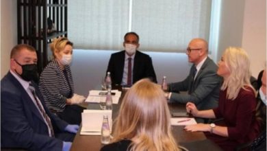 Zëvendësi i Hotit, ‘zhduk’ nga zyra simbolet e shtetit të Kosovës Zëvendësi i Hotit, ‘zhduk’ nga zyra simbolet e shtetit të Kosovës