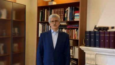 Ish kryeministri i Italisë, D’Alema uron Kosovën: Kam nderin që isha shok i Rugovës Ish kryeministri i Italisë, D’Alema uron Kosovën: Kam nderin që isha shok i Rugovës