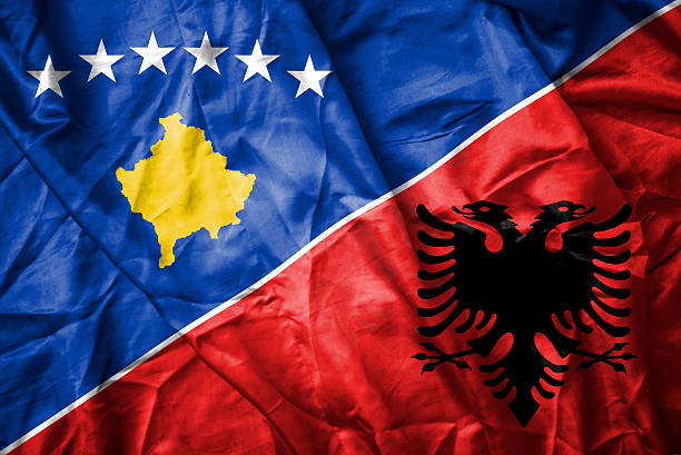Jo kundër, por për ribashkimin kombëtar shqiptar
