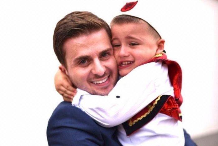 Cakaj, thirrje shqiptarëve në Bujanoc: Më 1 korrik përsëritje zgjedhjesh, dilni masivisht dhe votoni listën e Luginës së Bashkuar Cakaj, thirrje shqiptarëve në Bujanoc: Më 1 korrik përsëritje zgjedhjesh, dilni masivisht dhe votoni listën e Luginës së Bashkuar