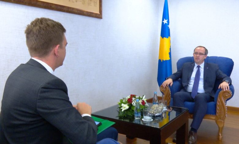 “Nuk ka ndryshim kufijsh”/ Kryeministri i Kosovës: Thaçi nuk hyn në kompetencat e mia “Nuk ka ndryshim kufijsh”/ Kryeministri i Kosovës: Thaçi nuk hyn në kompetencat e mia