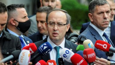 ‘Nuk shkojmë në Bruksel për t’i bërë favore Serbisë’, Hoti: Marrëveshja do përfundojë me njohje reciproke ‘Nuk shkojmë në Bruksel për t’i bërë favore Serbisë’, Hoti: Marrëveshja do përfundojë me njohje reciproke
