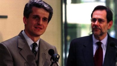 Dita e lirisë së Kosovës/ Majko kthen kohën pas: Kjo luftë pati heronjtë që ranë për lirinë, ne të tjerët bëmë veç detyrën Dita e lirisë së Kosovës/ Majko kthen kohën pas: Kjo luftë pati heronjtë që ranë për lirinë, ne të tjerët bëmë veç detyrën