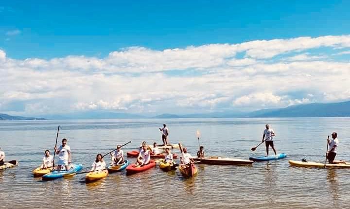 Sportet ujore dhe rekreacioni, risia e sezonit turistik këtë vit në Pogradec Sportet ujore dhe rekreacioni, risia e sezonit turistik këtë vit në Pogradec