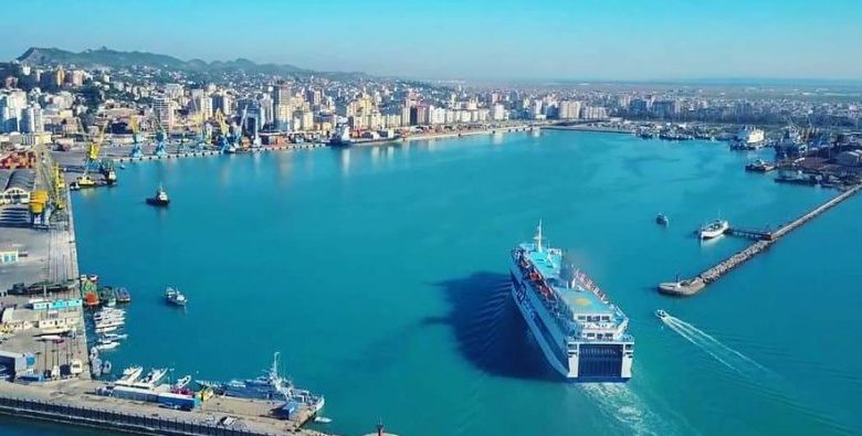 La Repubblica: Çmimet e çmendura të Italisë i sjellin më shumë turistë Shqipërisë La Repubblica: Çmimet e çmendura të Italisë i sjellin më shumë turistë Shqipërisë