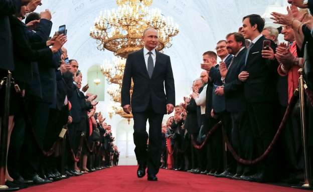 Putin thotë se ka luajtur rol kyç në pushtimin e aeroportit të Kosovës! Putin thotë se ka luajtur rol kyç në pushtimin e aeroportit të Kosovës!