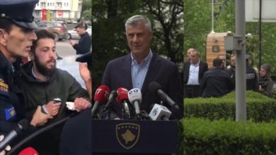 Incidenti/ E shau Thaçin hajdut, policia e Kosovës arreston aktivistin e Vetëvendosjes (VIDEO) Incidenti/ E shau Thaçin hajdut, policia e Kosovës arreston aktivistin e Vetëvendosjes (VIDEO)