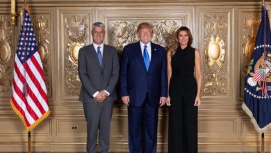 Ironia e ish-zyrtarit të BE: Trump të aplikojë për President të Kosovës, ka një vend bosh Ironia e ish-zyrtarit të BE: Trump të aplikojë për President të Kosovës, ka një vend bosh