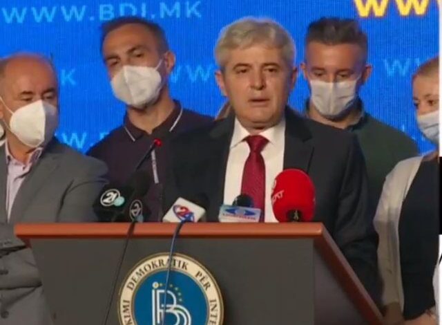 “Kryeministri do të jetë shqiptar”, deklarata e fortë e BDI: Jemi çelësi absolut për formimin e qeverisë së re “Kryeministri do të jetë shqiptar”, deklarata e fortë e BDI: Jemi çelësi absolut për formimin e qeverisë së re