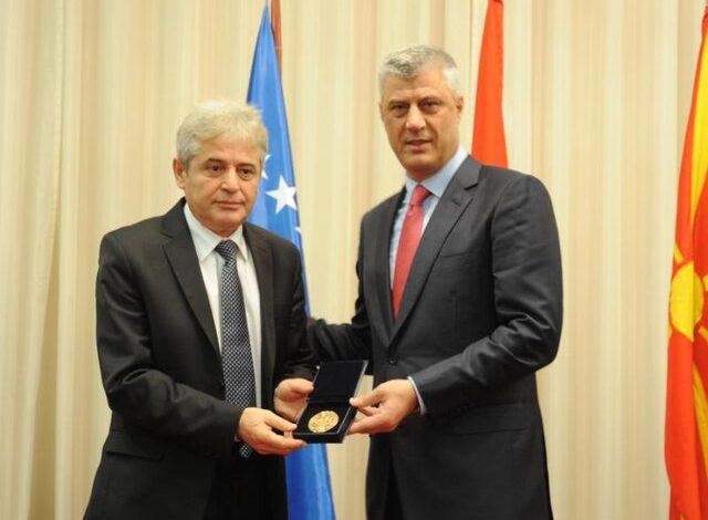 Thirrja e Ali Ahmetit në Hagë, një presion politik para negociatave për qeverinë e re? Thirrja e Ali Ahmetit në Hagë, një presion politik para negociatave për qeverinë e re?