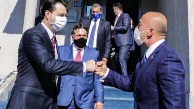 Basha takon Haradinajn: Shqipëria të ndihmojë Kosovën, por jo të flasë në emër të saj Basha takon Haradinajn: Shqipëria të ndihmojë Kosovën, por jo të flasë në emër të saj