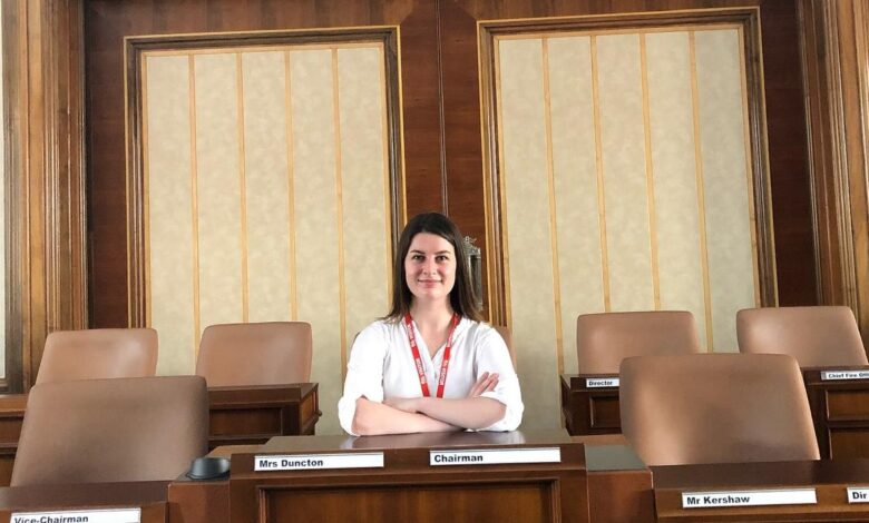 Megi Cara, studentja shqiptare që nisi peticionin për vendosjen e Kosovës në hartën Apple Megi Cara, studentja shqiptare që nisi peticionin për vendosjen e Kosovës në hartën Apple