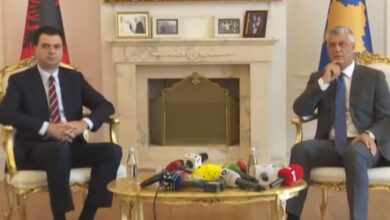 “Sakrifikuan 22 vite për lirinë e Kosovës, tani u duhet…”, Basha takon Thaçin: Kanë mbështetjen totale të PD dhe opozitës “Sakrifikuan 22 vite për lirinë e Kosovës, tani u duhet…”, Basha takon Thaçin: Kanë mbështetjen totale të PD dhe opozitës