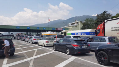 Koronavirusi s’i tremb shqiptarët e Kosovës, më të shumtë në numër se vitin e kaluar për pushime në Shqipëri Koronavirusi s’i tremb shqiptarët e Kosovës, më të shumtë në numër se vitin e kaluar për pushime në Shqipëri