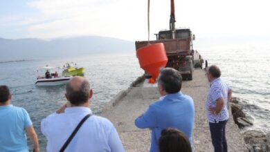 Sazan-Karaburun vendosen 50 bova të reja ankoruese, Klosi: Synojmë një pikë parkimi rajonal për gjithë zonën e bregdetit Sazan-Karaburun vendosen 50 bova të reja ankoruese, Klosi: Synojmë një pikë parkimi rajonal për gjithë zonën e bregdetit
