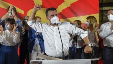 Shpallen rezultatet e para në Maqedoninë e Veriut, partia e Zoran Zaev fiton zgjedhjet me 12 mijë vota më shumë se VMRO- DPMNE Shpallen rezultatet e para në Maqedoninë e Veriut, partia e Zoran Zaev fiton zgjedhjet me 12 mijë vota më shumë se VMRO- DPMNE
