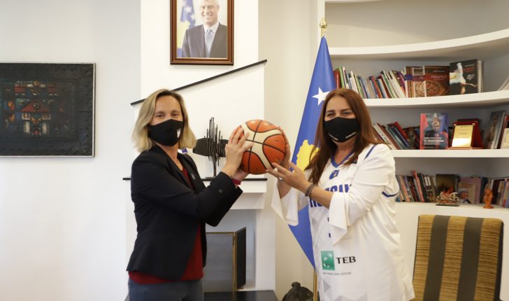 Së shpejti themelohet Liga Mbarëshqiptare e Basketbollit Së shpejti themelohet Liga Mbarëshqiptare e Basketbollit
