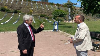 Ali Ahmeti zbulon negociatat për qeverinë e re: Vetting në të gjitha nivelet, ja prioritetet tona dhe ministritë që do drejtojnë shqiptarët Ali Ahmeti zbulon negociatat për qeverinë e re: Vetting në të gjitha nivelet, ja prioritetet tona dhe ministritë që do drejtojnë shqiptarët