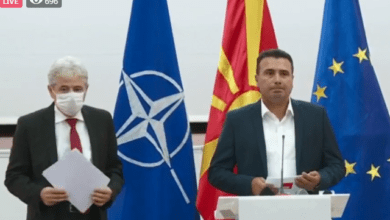 Historike: Detaje të reja nga marrëveshja, Shqiptarët e Maqedonisë do të bëhen edhe me Kryeministër Historike: Detaje të reja nga marrëveshja, Shqiptarët e Maqedonisë do të bëhen edhe me Kryeministër