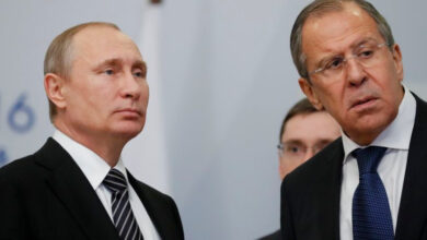 Rusia si zakonisht: SHBA dhe BE shantazh Serbisë, ndërsa Kosovës po i shton ambiciet Rusia si zakonisht: SHBA dhe BE shantazh Serbisë, ndërsa Kosovës po i shton ambiciet