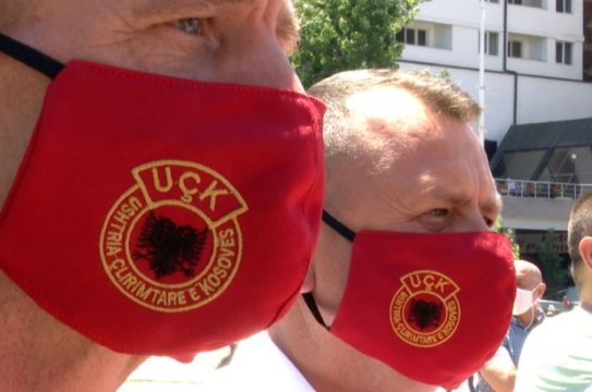 Policia e Shqipërisë përgënjeshtron: Nuk kemi ndaluar ish-luftëtarin e UÇK-së Policia e Shqipërisë përgënjeshtron: Nuk kemi ndaluar ish-luftëtarin e UÇK-së