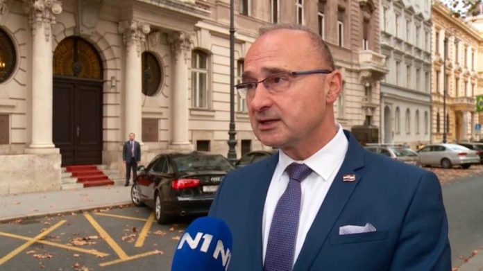 Ministri i Jashtëm i Kroacisë: Vuçiqi në linjë të politikës së Millosheviqit për Serbinë e Madhe Ministri i Jashtëm i Kroacisë: Vuçiqi në linjë të politikës së Millosheviqit për Serbinë e Madhe