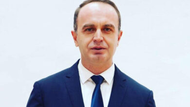 Kryetari i Tuzit para zgjedhjeve: Shqiptarët duhet të votojnë subjektet e veta nacionale Kryetari i Tuzit para zgjedhjeve: Shqiptarët duhet të votojnë subjektet e veta nacionale