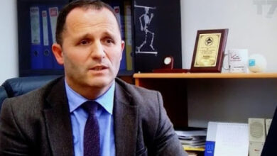 Koronavirusi në Kosovë, Hoti: Fatkeqësisht ka ende shumë njerëz që nuk e besojnë Koronavirusi në Kosovë, Hoti: Fatkeqësisht ka ende shumë njerëz që nuk e besojnë
