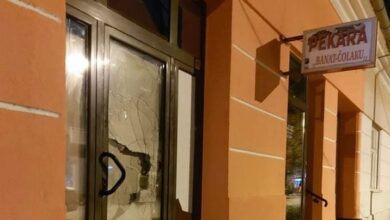 Sulmohet biznesi i shqiptarit në Serbi, detyrohet të largojë familjen nga frika Sulmohet biznesi i shqiptarit në Serbi, detyrohet të largojë familjen nga frika