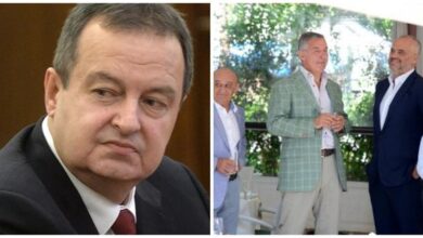 Daçiç akuzon presidentin e Malit të Zi: Është pjesë e “Botës Shqiptare” të Edi Ramës Daçiç akuzon presidentin e Malit të Zi: Është pjesë e “Botës Shqiptare” të Edi Ramës